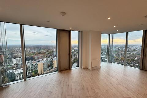 2 bedroom apartment to rent, Vista River Gardens, Manchester, M3 4GA