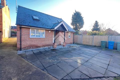 2 bedroom bungalow to rent, Vicars Walk, Worksop