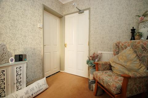 2 bedroom apartment for sale, The Crescent, Filey YO14