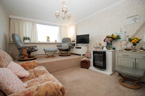 2 bedroom apartment for sale, The Crescent, Filey YO14