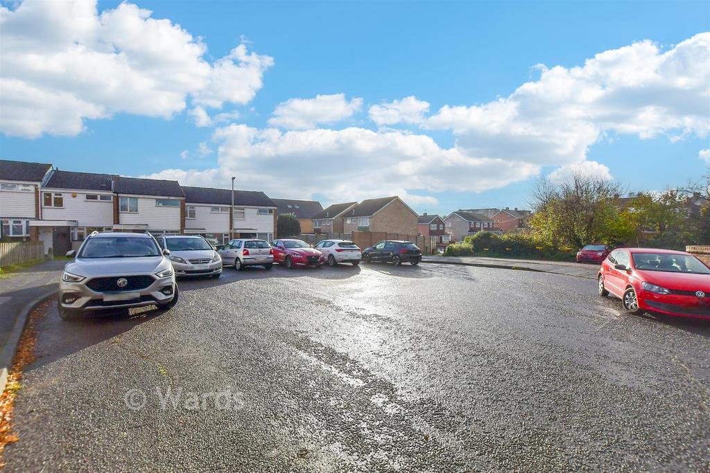 Driveway/Parking