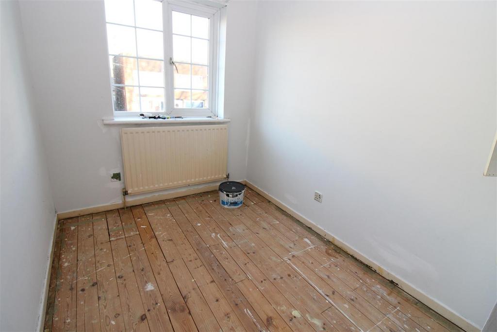 Bedroom 3.JPG