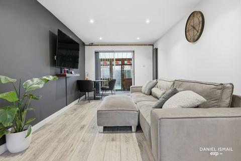 undefined, Thistledown, Basildon SS14