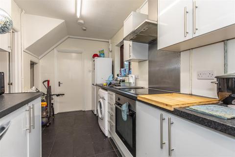 5 bedroom terraced house to rent, The Avenue, Brighton