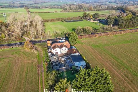 5 bedroom detached house for sale, Coggeshall Road, Braintree CM77