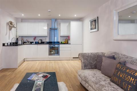undefined, Cromwell Road, Redhill