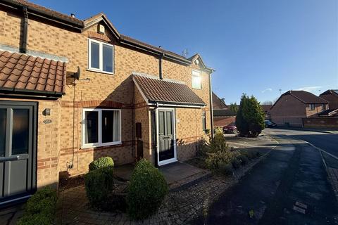 2 bedroom terraced house to rent, Kingswood Drive, Nottinghamshire NG17
