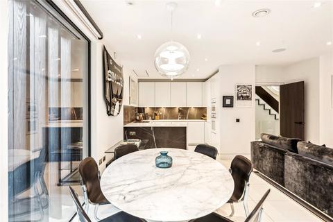 undefined, Southwick Yard, Titchborne Row, London, W2