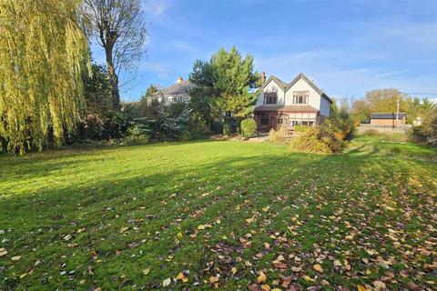Station Road, Bottesford