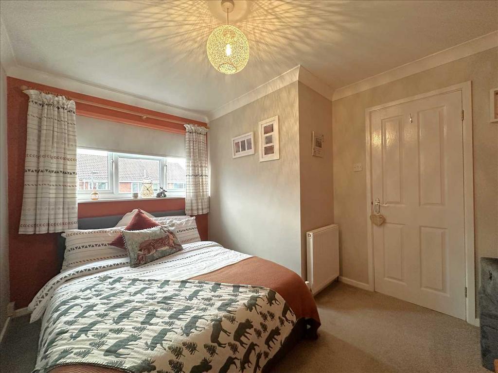 Bedroom (front)