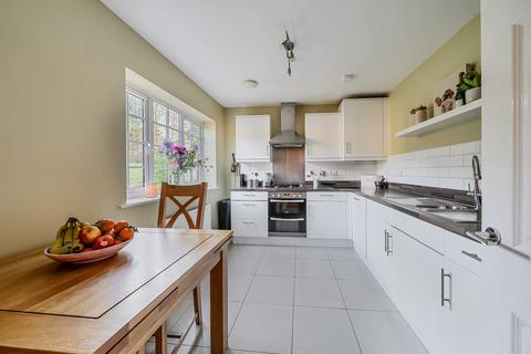 2 bedroom semi-detached house for sale, Hunters Drive, Four Marks, Alton, Hampshire, GU34