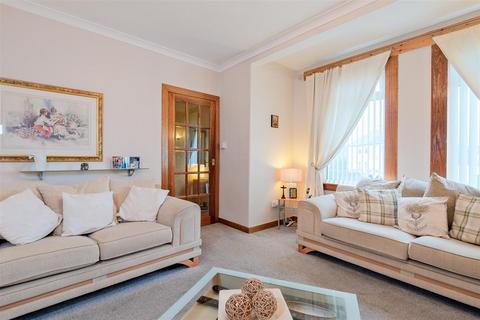 undefined, Newfield Crescent, Hamilton