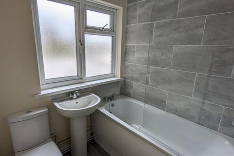 1 bedroom flat to rent, Kirby Road, North End