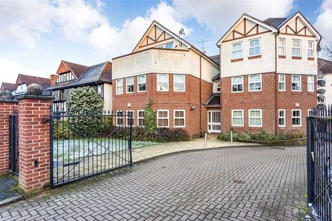 2 bedroom flat to rent, High Road, Woodford Green, IG8