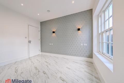 undefined, East Street, Rochford SS4