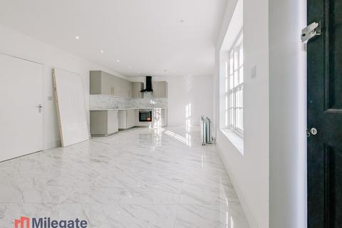 undefined, East Street, Rochford SS4