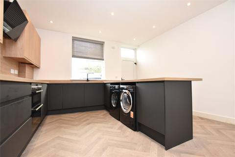 2 bedroom terraced house for sale, Fountain Street, Morley, Leeds, West Yorkshire