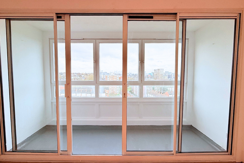2 bedroom flat for sale, Elmley Street, London