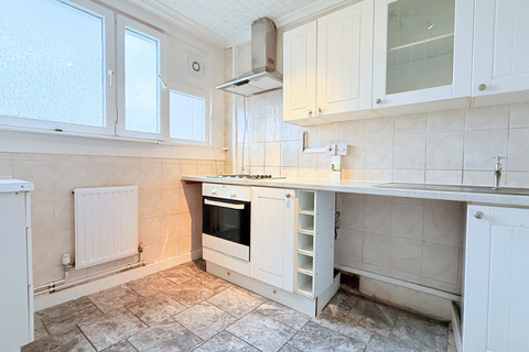 2 bedroom flat for sale, Elmley Street, London