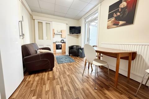 undefined, St. Johns Road, Exeter, EX1