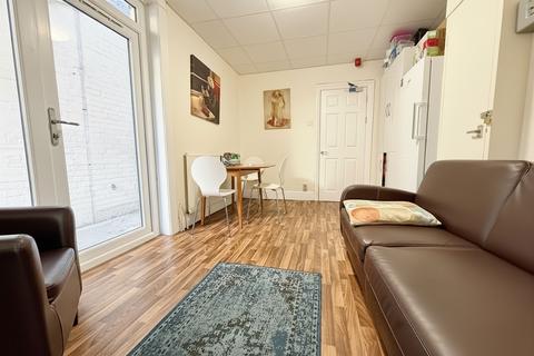 undefined, St. Johns Road, Exeter, EX1