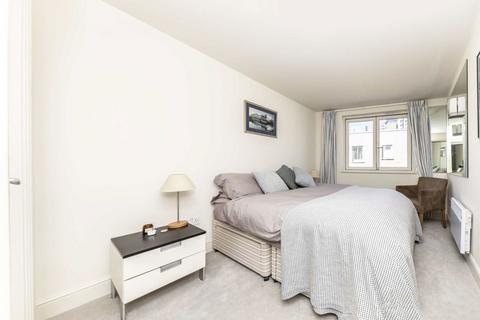 1 bedroom flat to rent, Plumbers Row, London E1