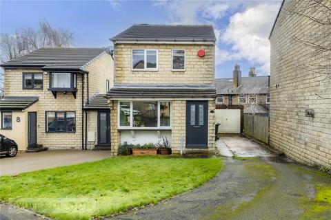 2 bedroom detached house for sale, Portland Close, Lindley, Huddersfield, West Yorkshire, HD3