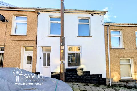 Victoria Street, Mountain Ash