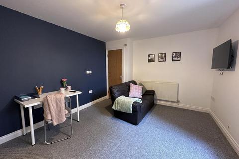 1 bedroom apartment to rent, 30 Ermington Terrace, Flat 2