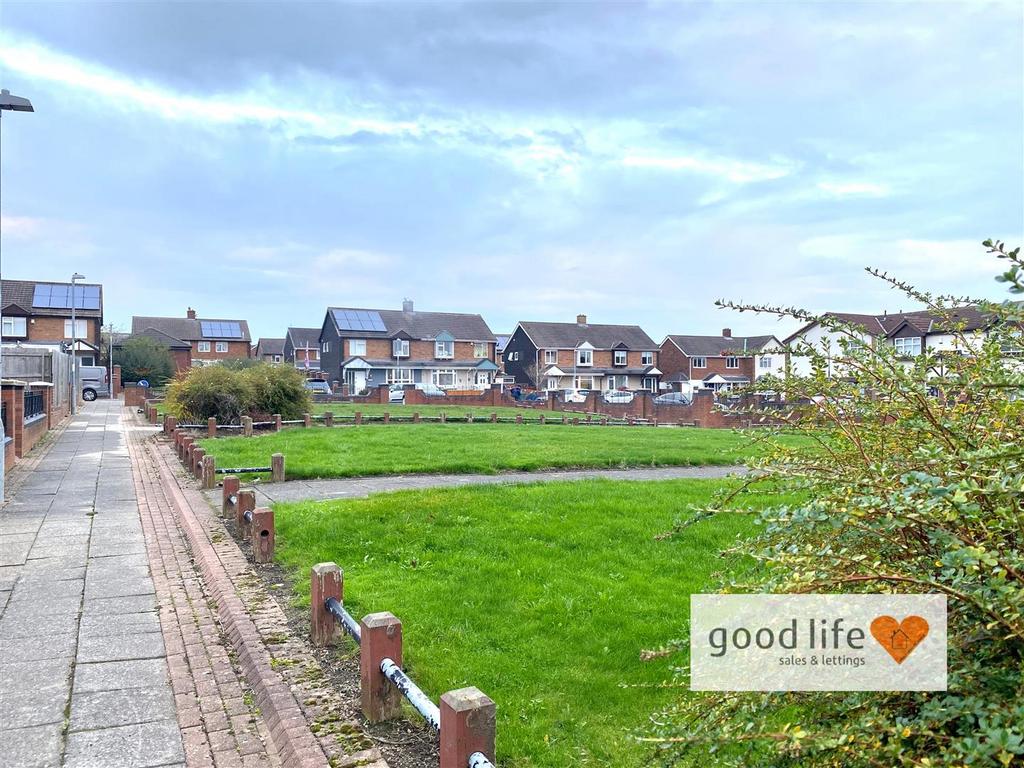 20251107 155237051 i OS53bownessroad.jpg