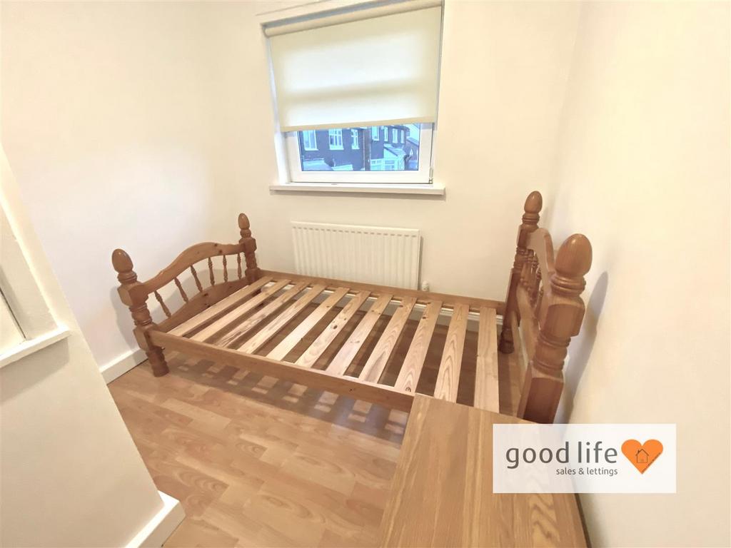 20251107 155633582 i OS53bownessroad.jpg