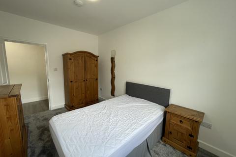 undefined, Flat 2 Whitefield House (Price per Room)
