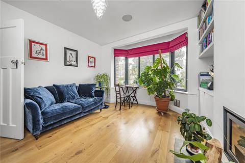 undefined, Ravensbourne Road, East Twickenham