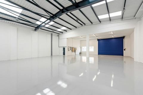 Warehouse to rent, Rotherhithe New Rd London SE16 3LL