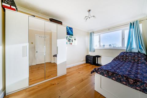 3 bedroom semi-detached house for sale, Days Close, Stratton St Margaret, Swindon, SN3
