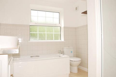 3 bedroom semi-detached house to rent, Stoughton Road, Stoughton, Guildford, GU2