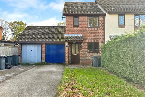 2 bedroom terraced house to rent, Damask Gardens, Waterlooville, Hampshire, PO7