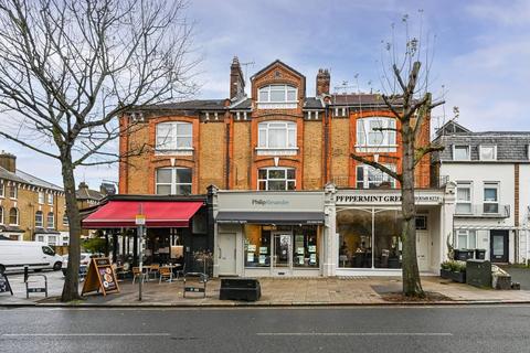 undefined, N8, Crouch End, London, N8