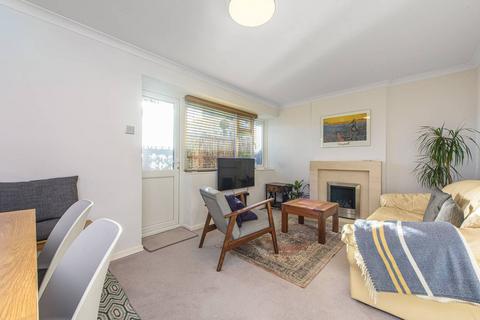 Seafield Road, Arnos Grove, London, N11