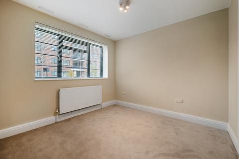 2 bedroom apartment to rent, Wilbraham House, Vauxhall London SW8