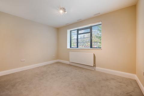 2 bedroom apartment to rent, Wilbraham House, Vauxhall London SW8