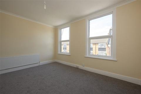 2 bedroom flat to rent, Wood Street, Walthamstow, London, E17