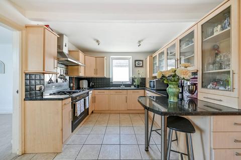 undefined, Orchardville, Burnham, Slough, SL1