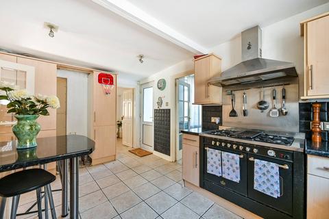 undefined, Orchardville, Burnham, Slough, SL1
