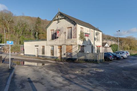 undefined, Dumbarton Road, Railway Inn, Bowling, West Dunbartonshire G60