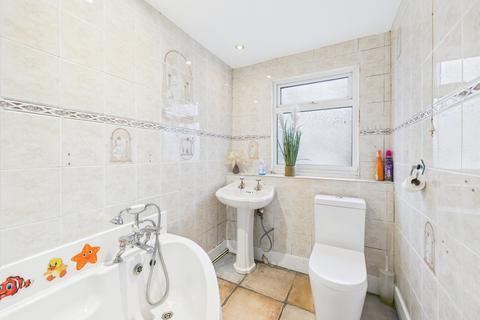 2 bedroom bungalow for sale, Obelisk Rise, Kingsthorpe, NN2 8TX