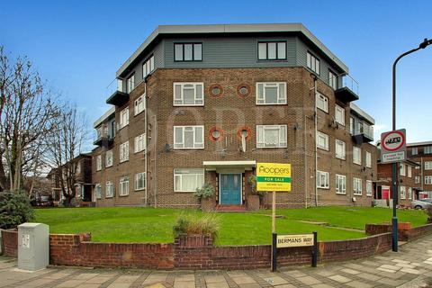 1 bedroom flat for sale, Neasden Lane, London, NW10
