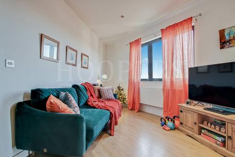1 bedroom flat for sale, Neasden Lane, London, NW10
