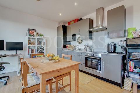 1 bedroom flat for sale, Neasden Lane, London, NW10