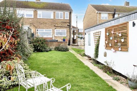 3 bedroom semi-detached house for sale, Cliff Gardens, Minster